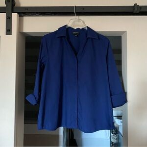 Fox Croft Navy blue “no iron” blouse. Size 20